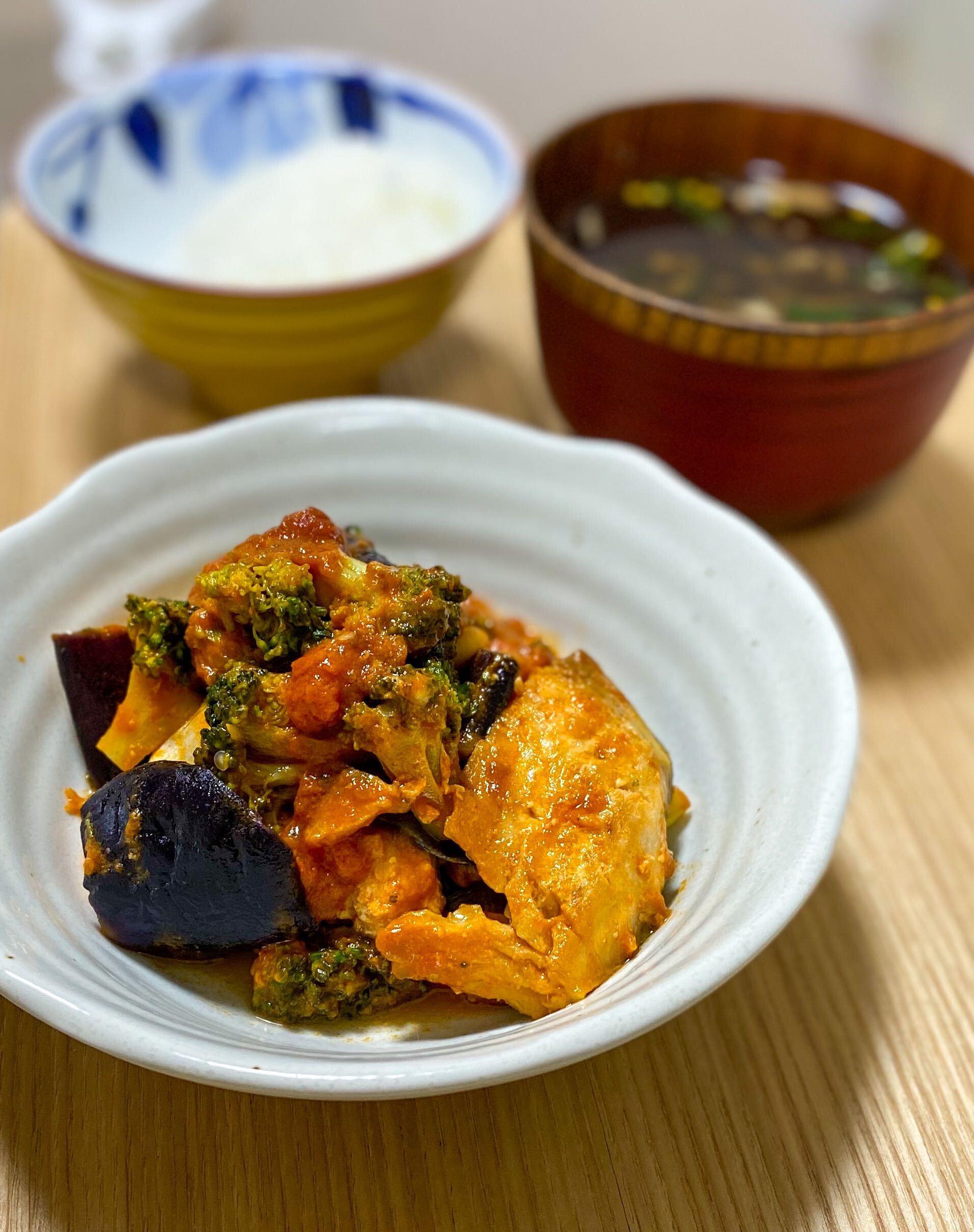 RECIPE: Fried Saba (Mackerel) and Broccoli with a Ketchup Soy Sauce