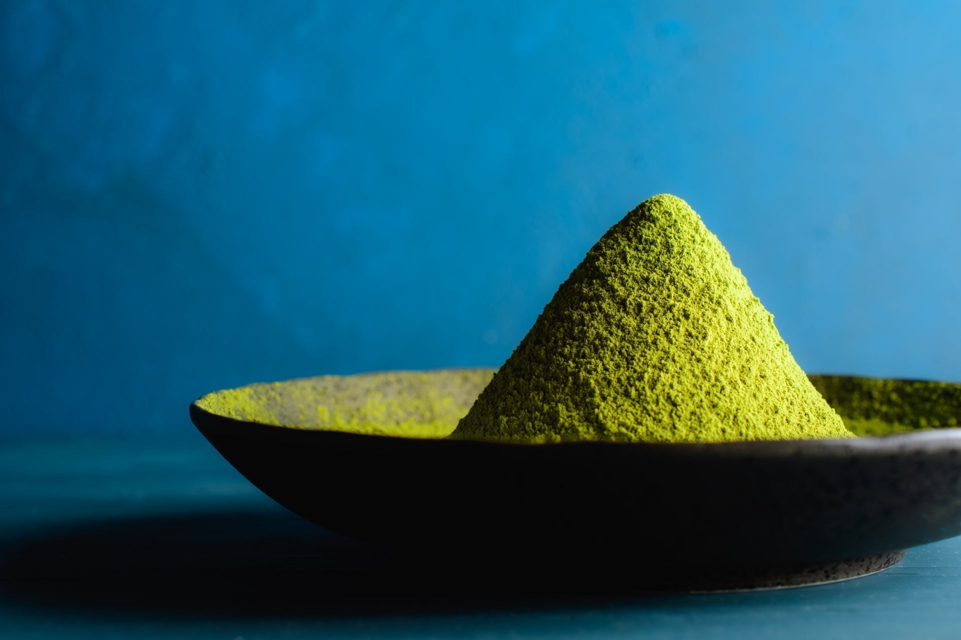 Explore the origins of matcha, one of Japan's most beloved beverages! Once limited to traditional tea ceremonies, this vibrant green drink has seen a rise in popularity in recent years.