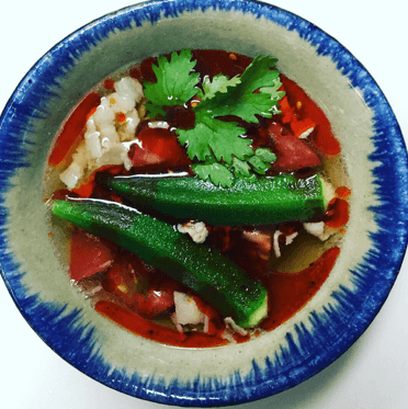 Pengin Shokudo's Ishigaki Gourmet Chili Oil Pork and Tomato Soup