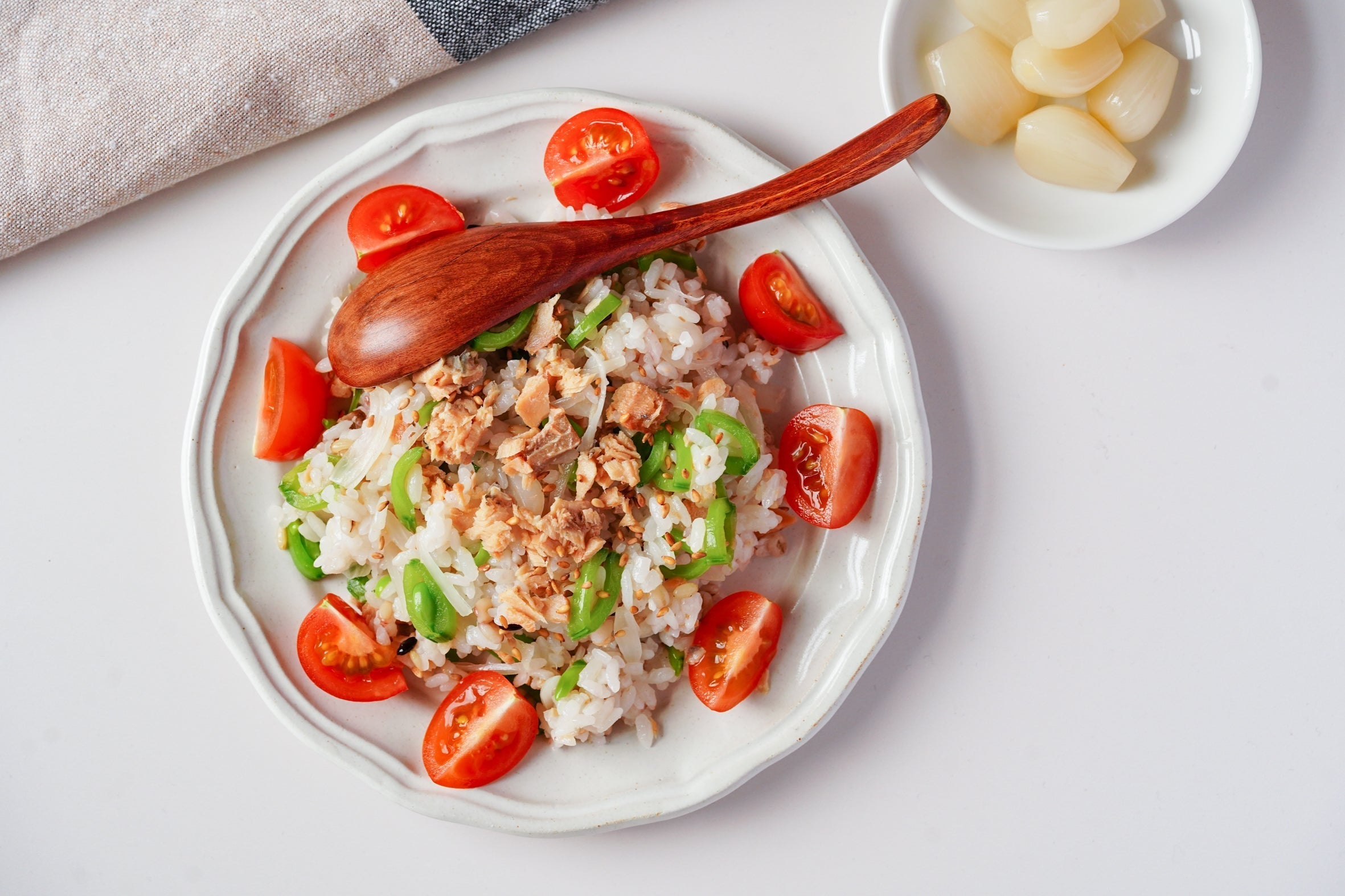 RECIPE: Salmon and Rakkyo Chirashi Zushi