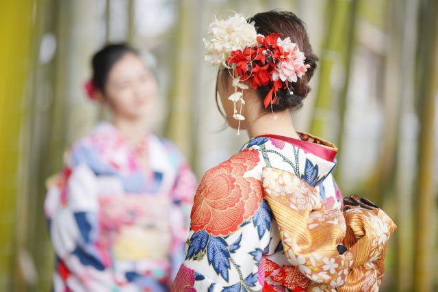 As Japanese culture continues to change with time, the iconic kimono has taken on new life through upcycling initiatives.