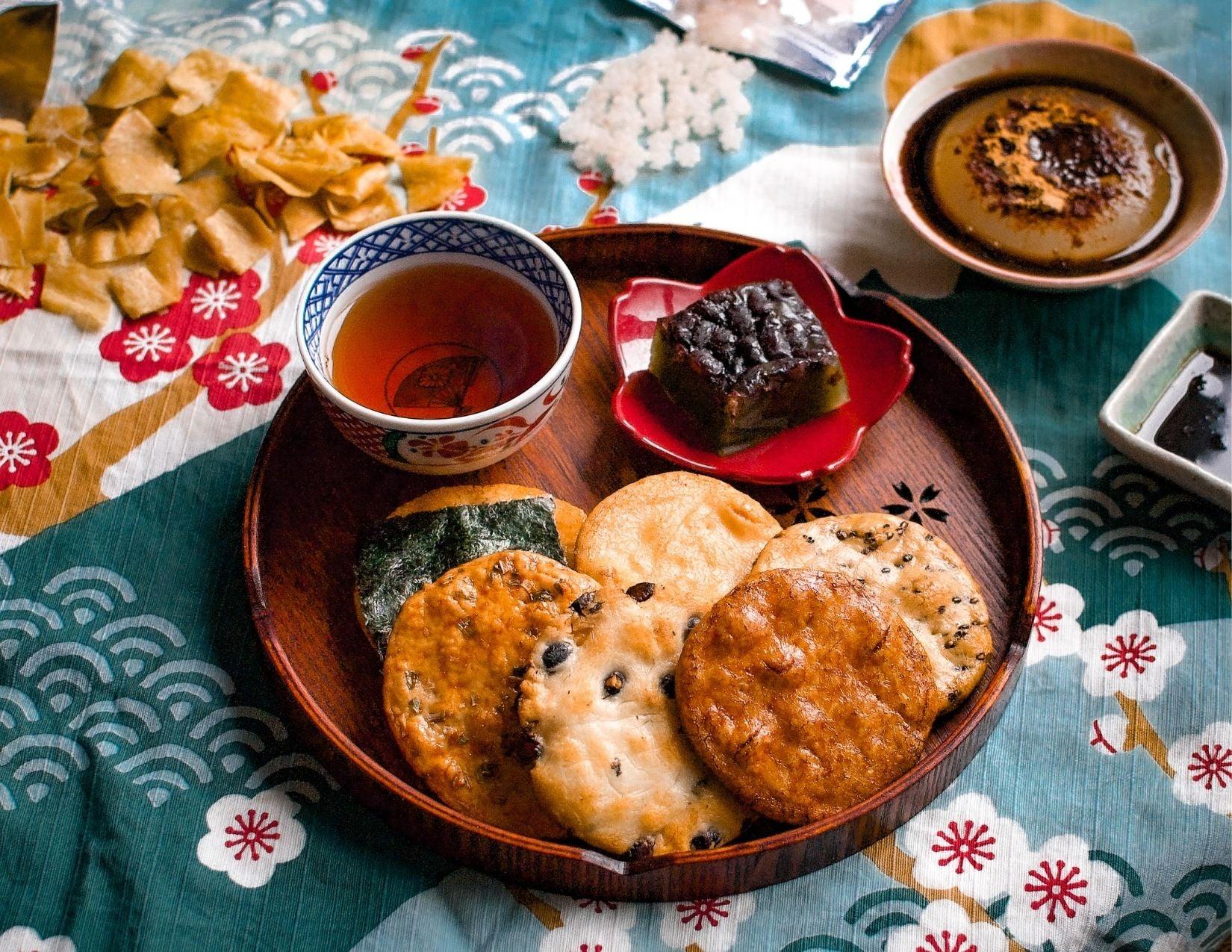 Japan is famous for its regional snacks and sweets. Choose from our selection of artisanal, all-natural Japanese snacks and sweets made by local farmers and producers. Orders over US$99 ship free. Worldwide delivery.